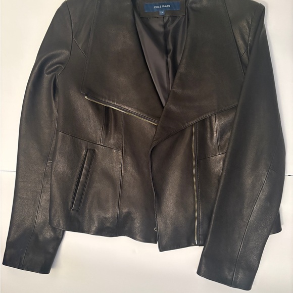 Cole Haan Women’s Black Leather Jacket, size L. Asymmetrical gold zipper. New - Picture 8 of 10